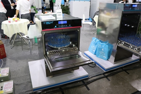 洗瓶機生產廠家怎么選擇